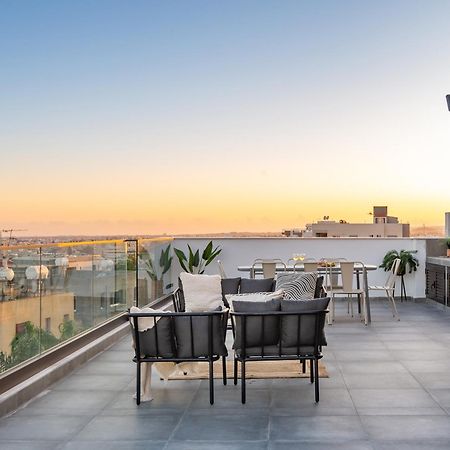 Sanders Palama Limassol Apartment Екстериор снимка