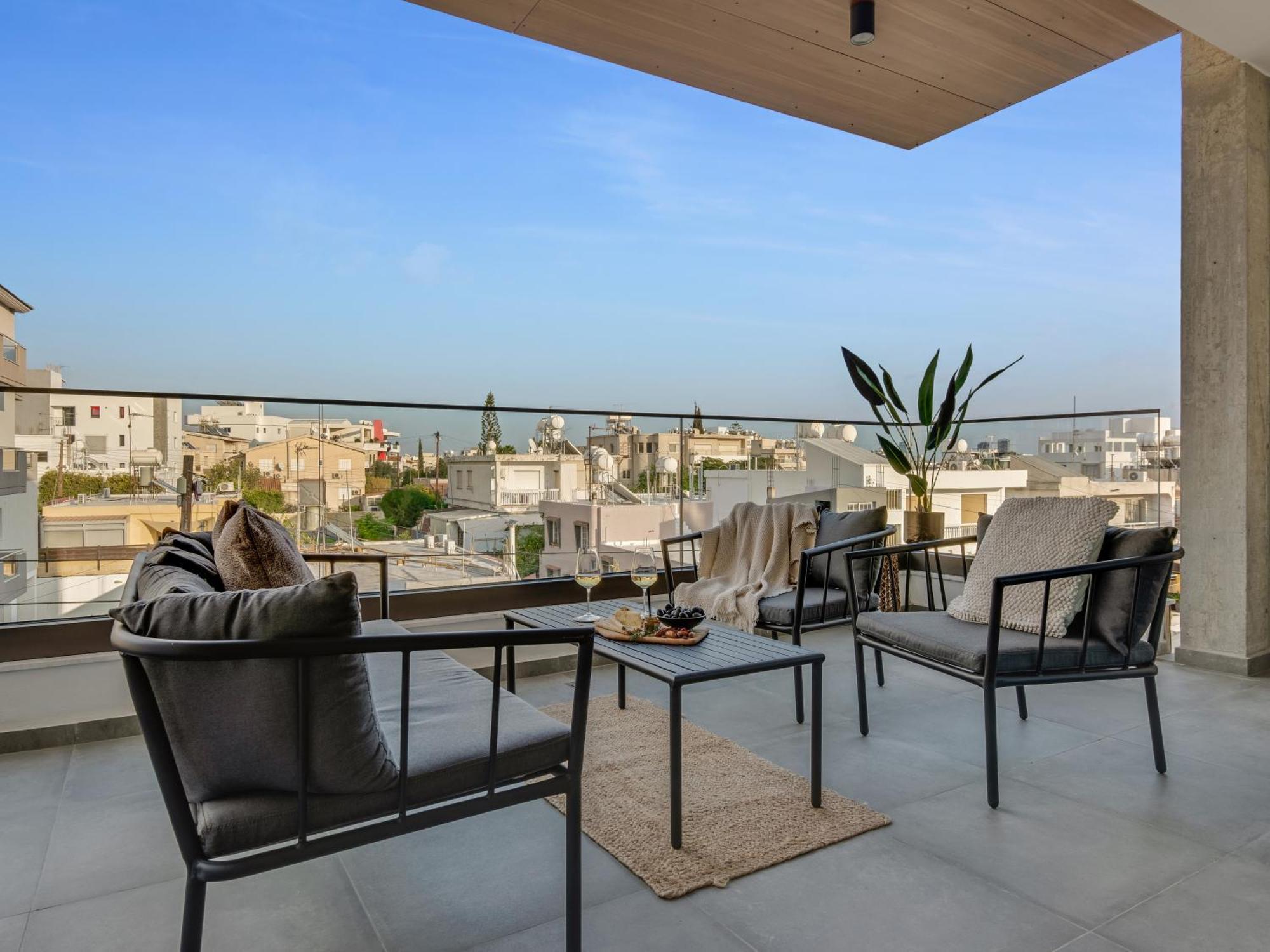 Sanders Palama Limassol Apartment Екстериор снимка